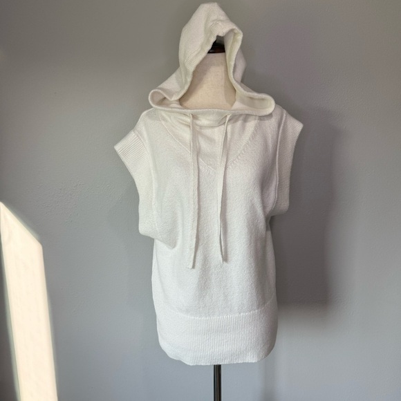Haven Well Within Sleeveless Hoodie – NWT – Size Small – Soft Ivory Knit - Picture 3 of 7
